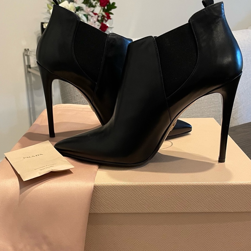 Prada booties size 40 - Picture 6 of 10